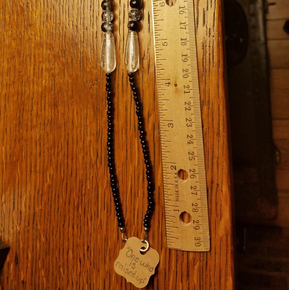 Handmade vial pendant necklace - Picture 6 of 6